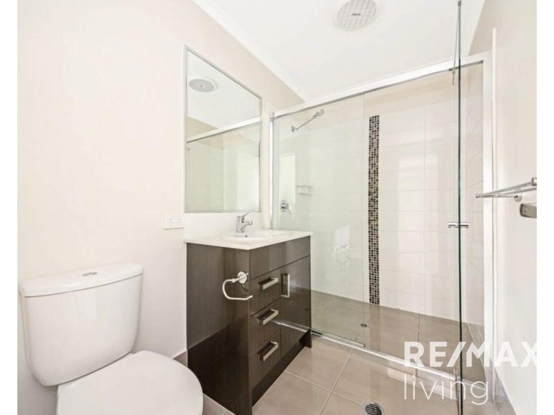 2/14a Mint Crescent, Griffin QLD 4503