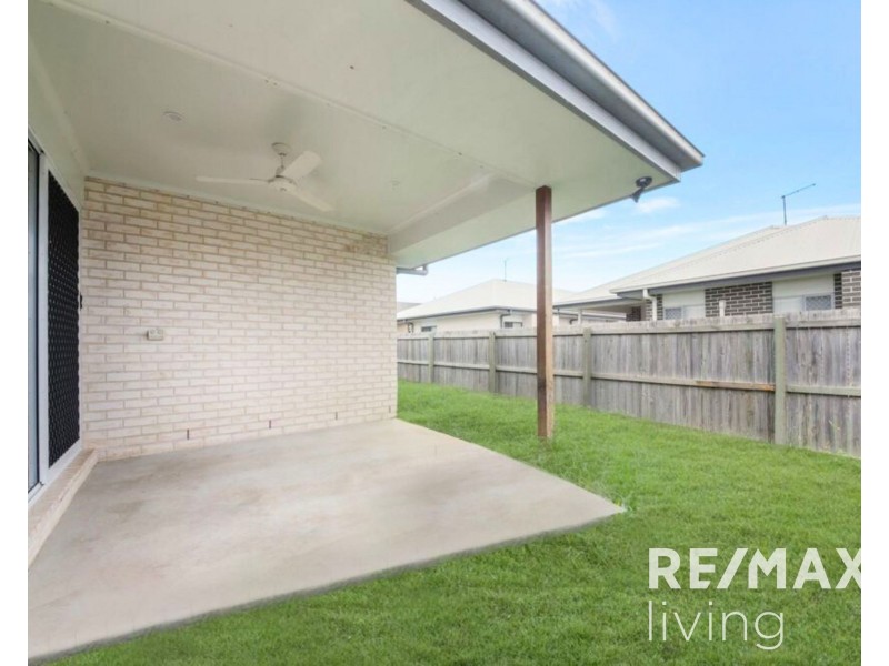 2/14a Mint Crescent, Griffin QLD 4503