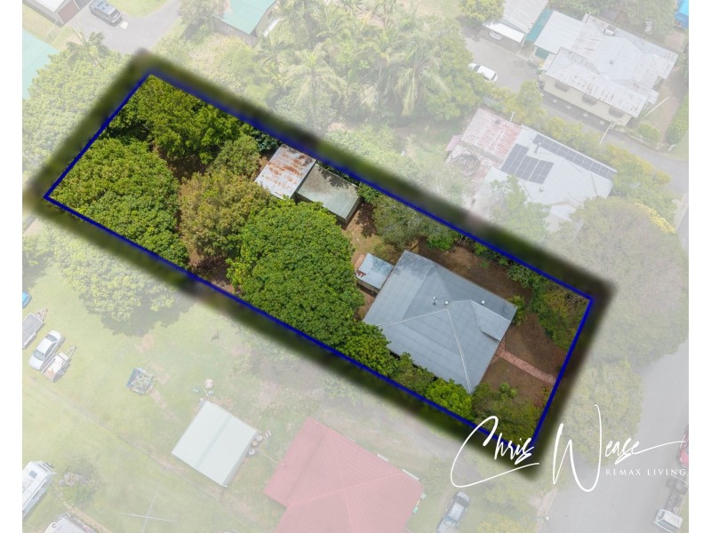 8 Brooker Street, Woodford QLD 4514