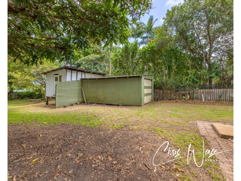 8 Brooker Street, Woodford QLD 4514