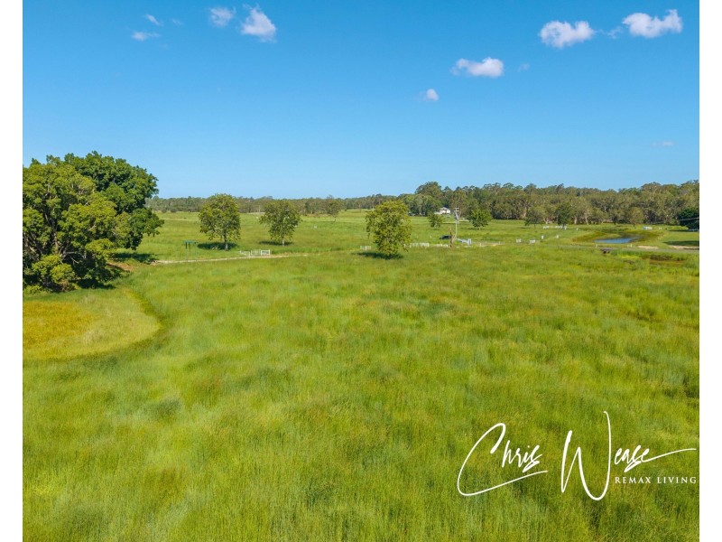 135 Cove Road, Stanmore QLD 4514
