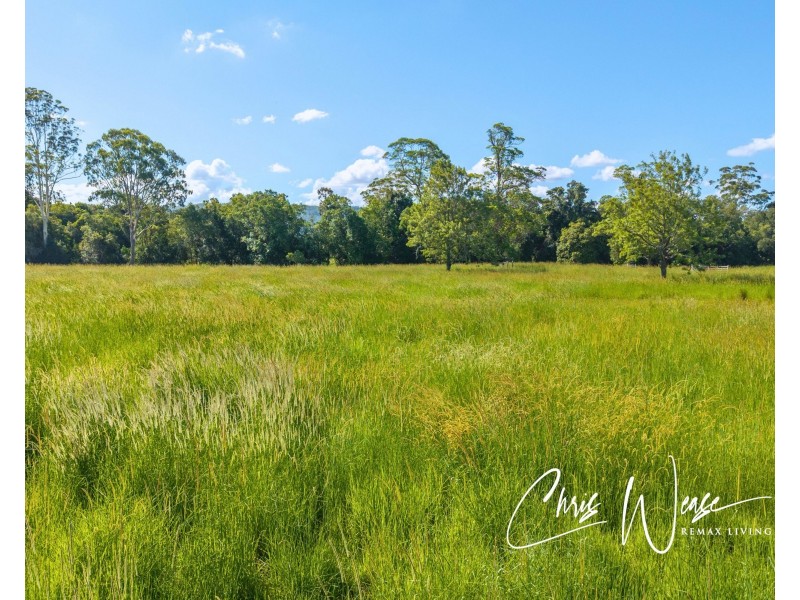 135 Cove Road, Stanmore QLD 4514