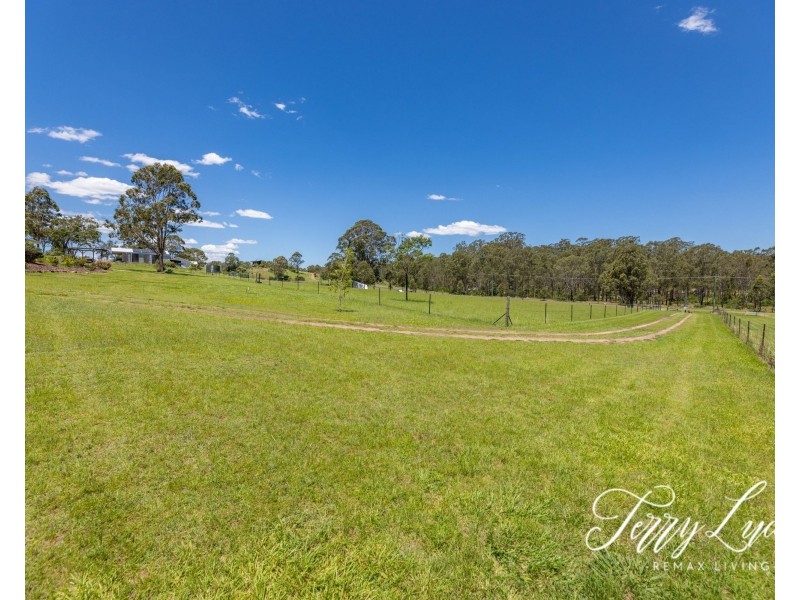 36 Emerson Road, Taromeo QLD 4306