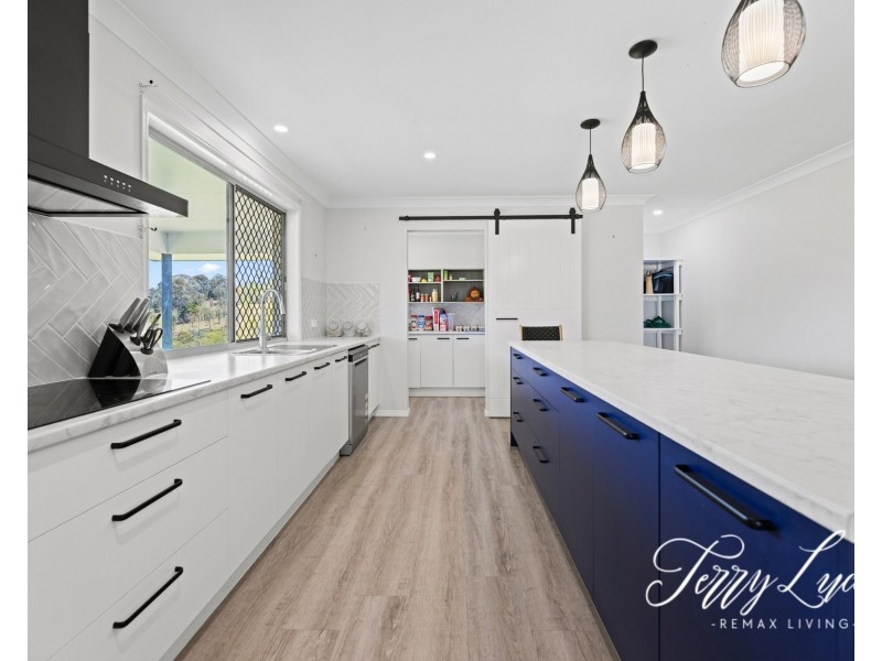 36 Emerson Road, Taromeo QLD 4306