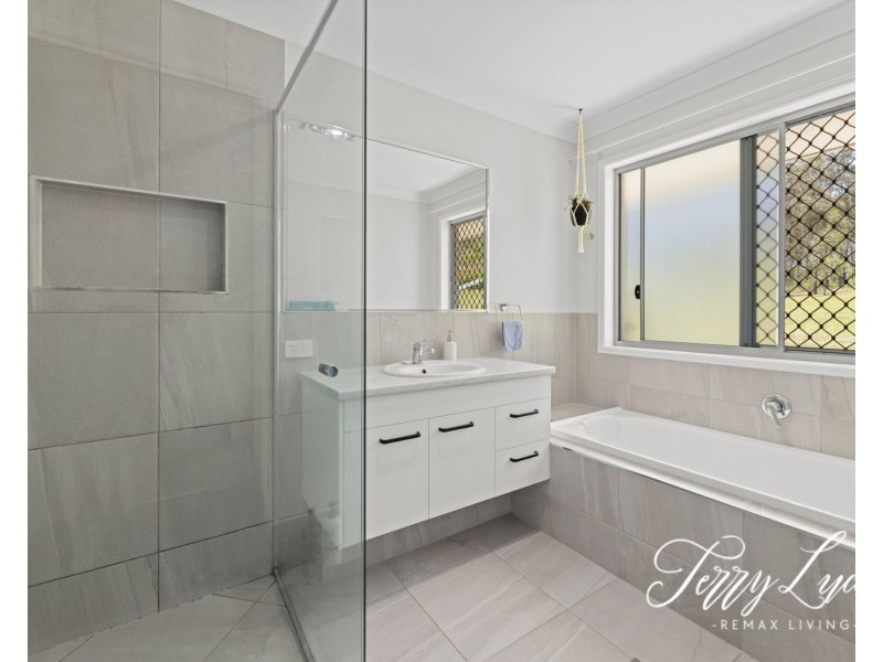 36 Emerson Road, Taromeo QLD 4306