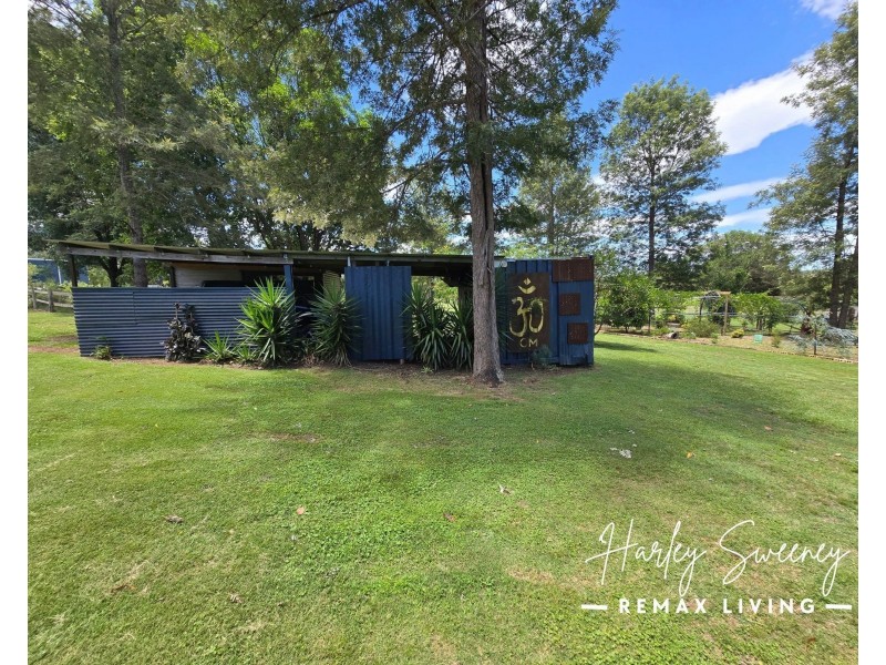 98 Hardgrave Road, Benarkin North QLD 4306