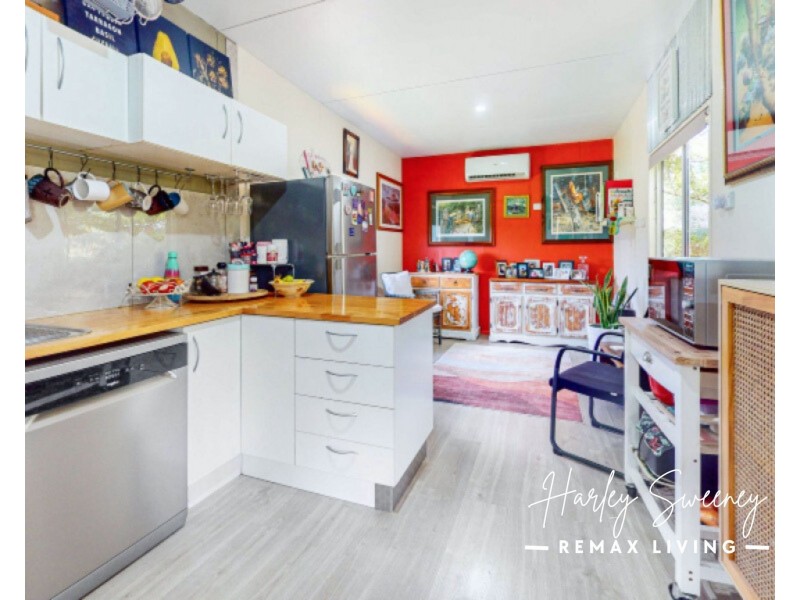 98 Hardgrave Road, Benarkin North QLD 4306
