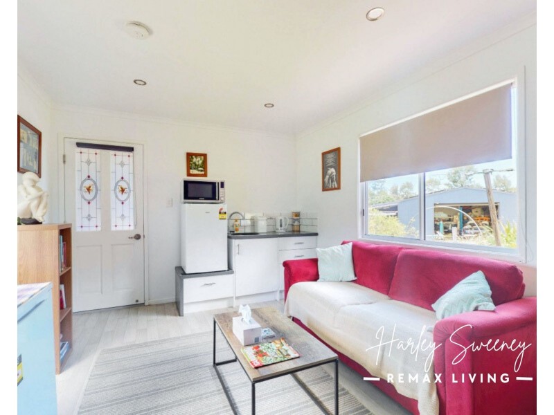 98 Hardgrave Road, Benarkin North QLD 4306