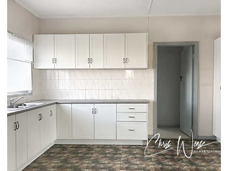 96 Kennedy Street, Kilcoy QLD 4515