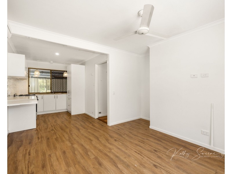 24 Bishop Road, Beachmere QLD 4510