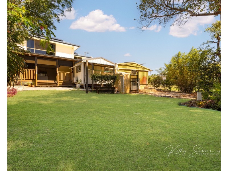24 Bishop Road, Beachmere QLD 4510