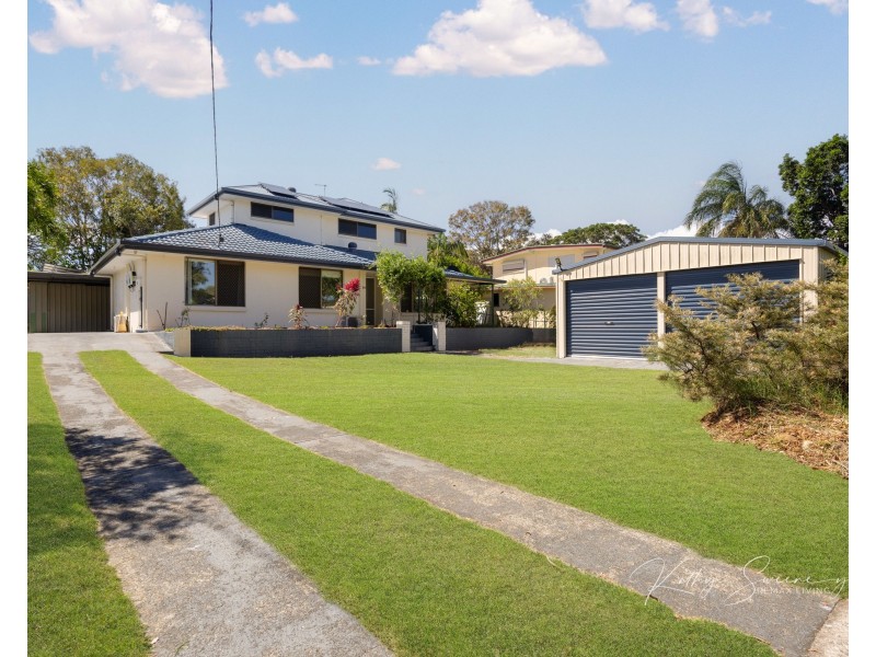 24 Bishop Road, Beachmere QLD 4510