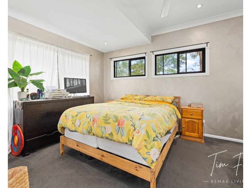 15 Highcrest Street, Ocean View QLD 4521