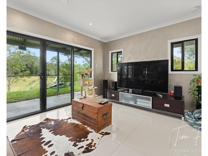 15 Highcrest Street, Ocean View QLD 4521