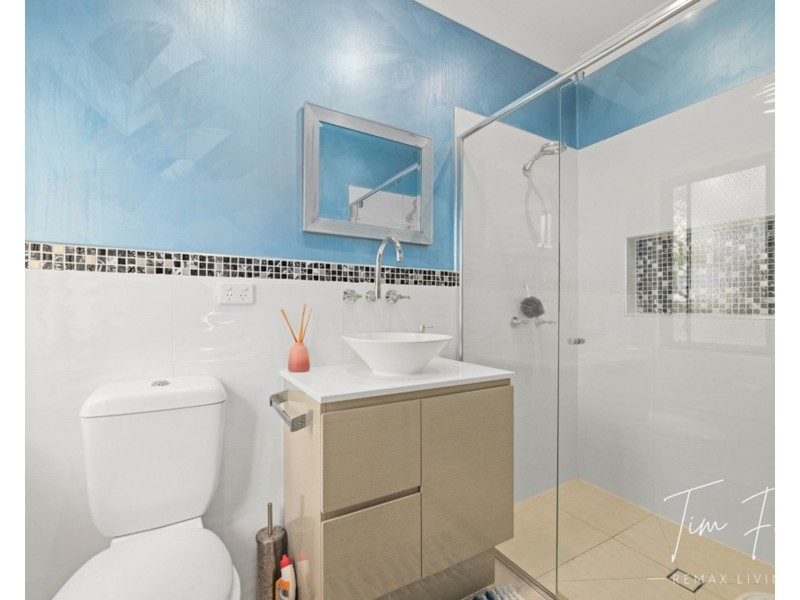 15 Highcrest Street, Ocean View QLD 4521