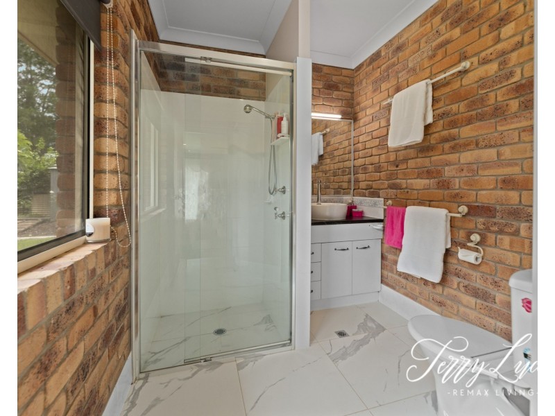 170 McClintock Road, Wamuran QLD 4512