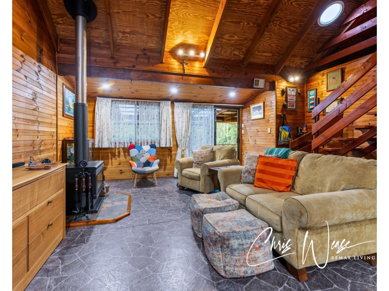 294 Candle Mountain Drive, Crohamhurst QLD 4519