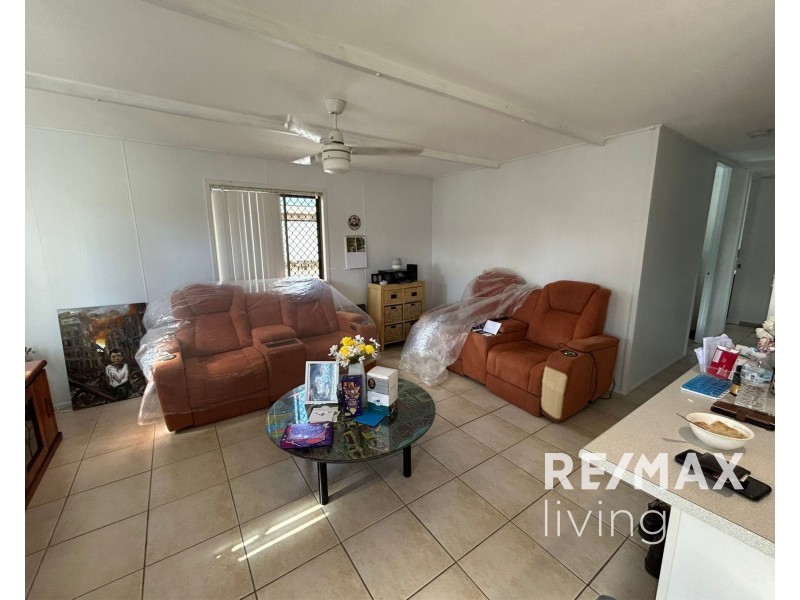 19 Avon Avenue, Banksia Beach QLD 4507