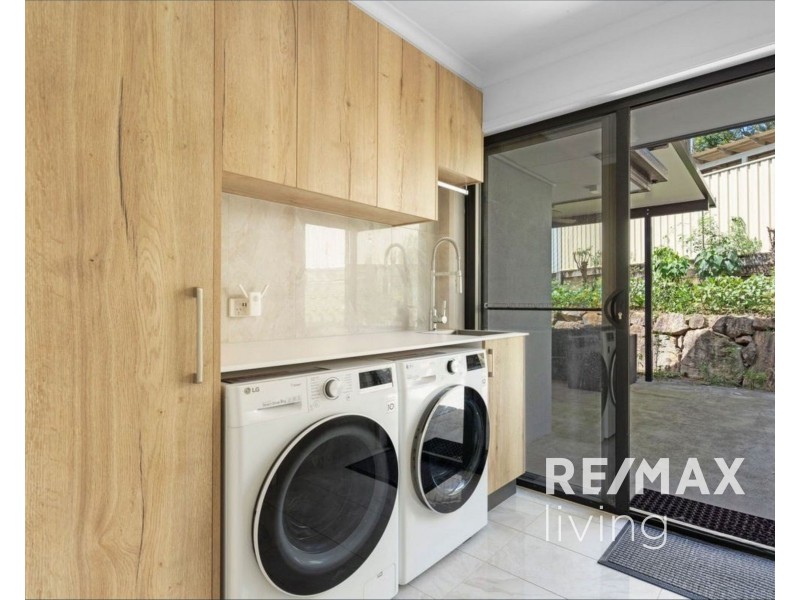 6 Eucumbene Drive, Petrie QLD 4502