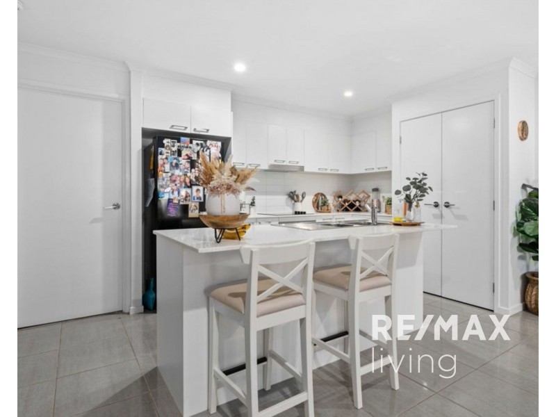 2/18 Derwent Street, Burpengary QLD 4505