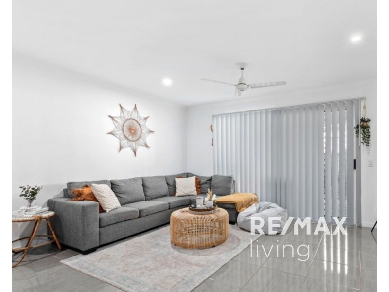 2/18 Derwent Street, Burpengary QLD 4505