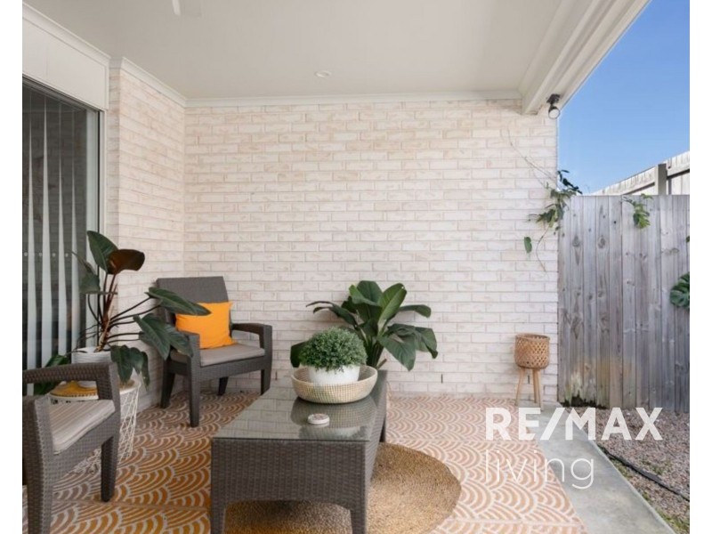 2/18 Derwent Street, Burpengary QLD 4505