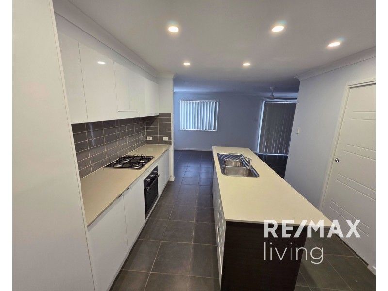 6/32-34 Birchgrove Crescent, Kallangur QLD 4503
