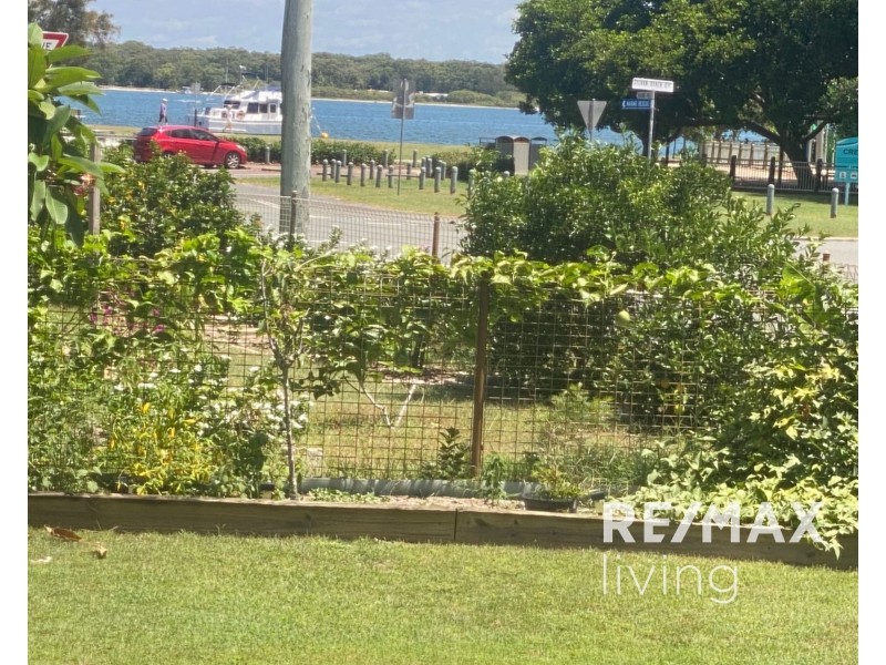 B2/2 Stewart St, Bellara QLD 4507