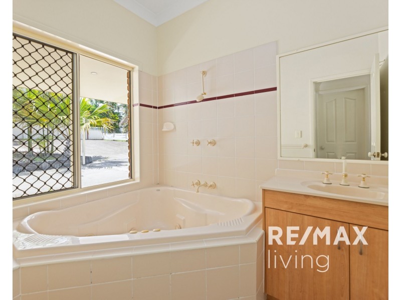 37-39 Melmor Court, Elimbah QLD 4516
