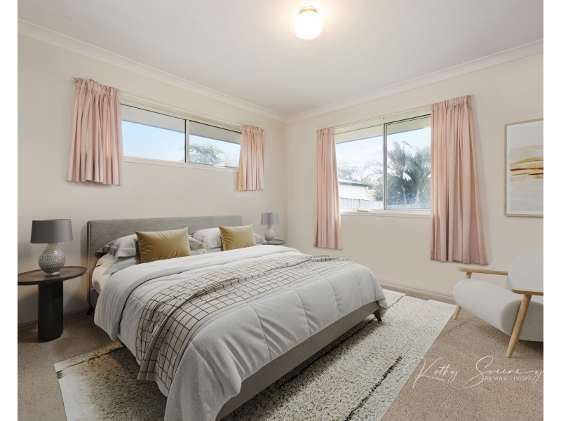 4 Gould Crescent, Morayfield QLD 4506