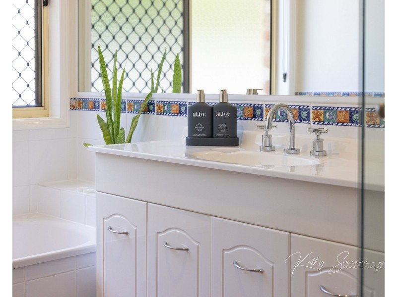 52-54 Mallard Court, Upper Caboolture QLD 4510