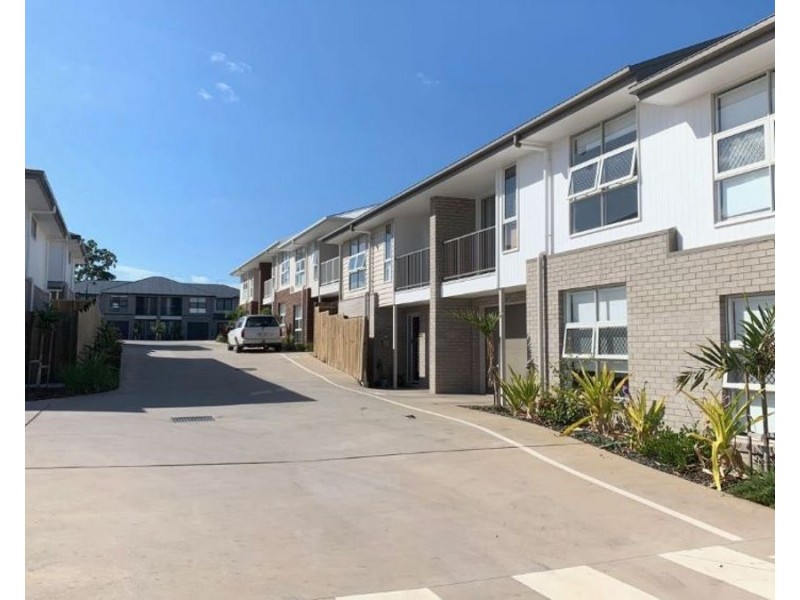 16/15 Waratah Way, Morayfield QLD 4506