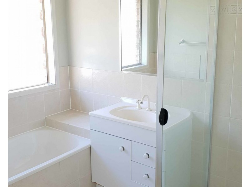 5 Malanda Court, North Lakes QLD 4509