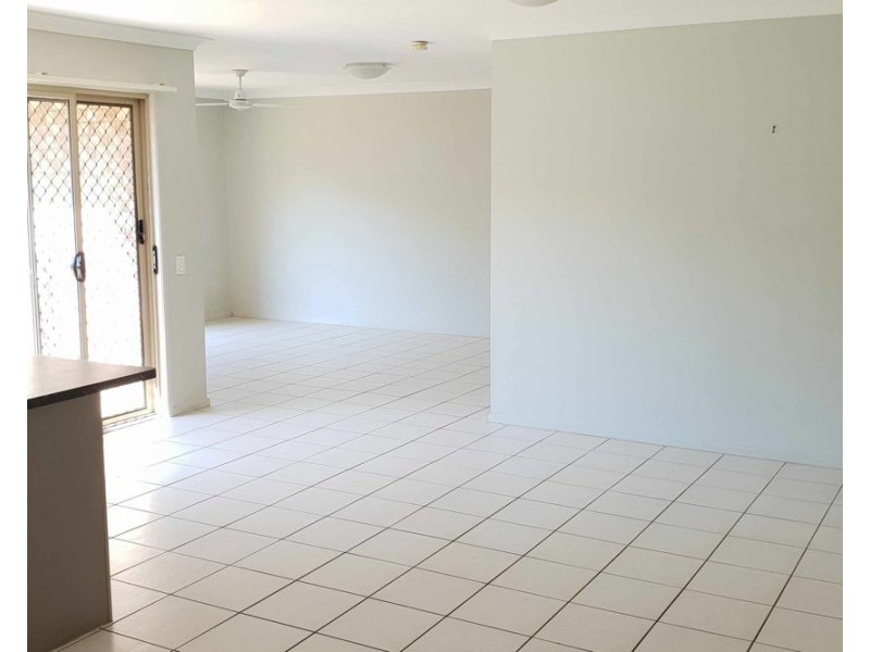 5 Malanda Court, North Lakes QLD 4509