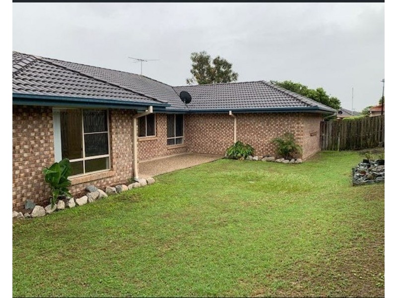 5 Malanda Court, North Lakes QLD 4509