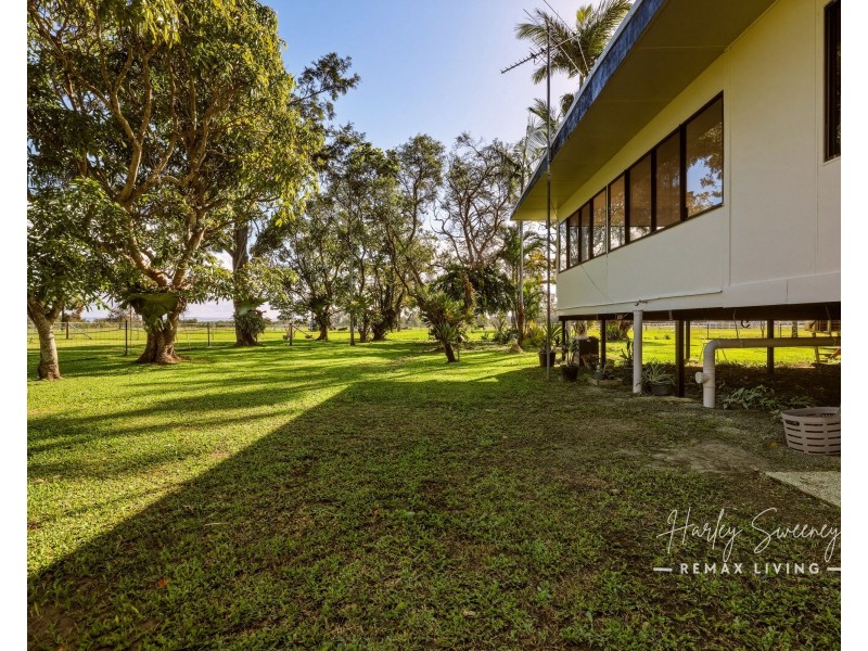 547 Beachmere Road, Beachmere QLD 4510