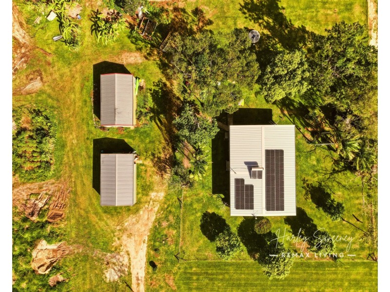 547 Beachmere Road, Beachmere QLD 4510