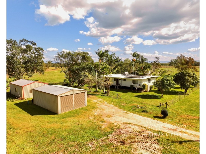 547 Beachmere Road, Beachmere QLD 4510
