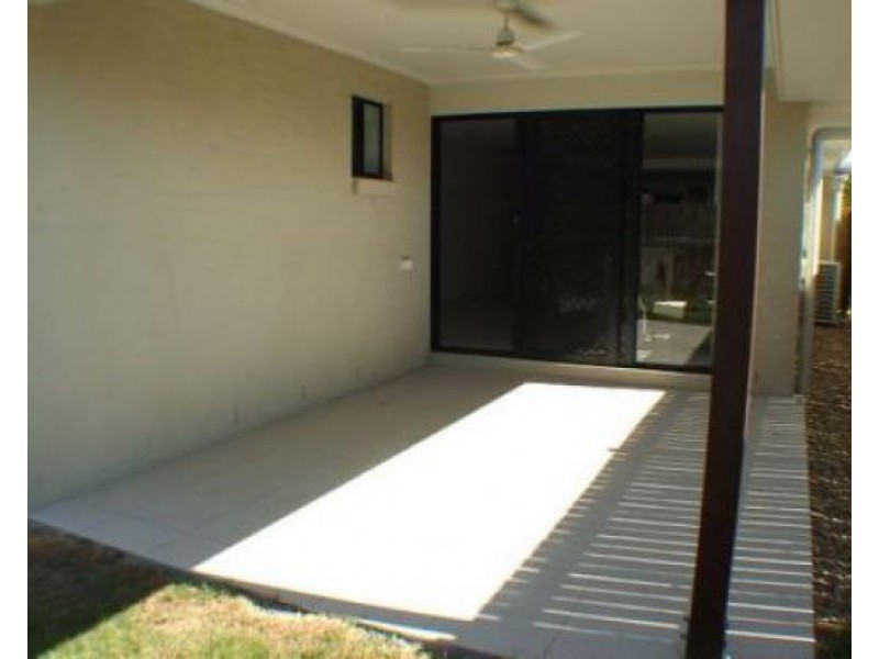 13 Wellington Place, Narangba QLD 4504