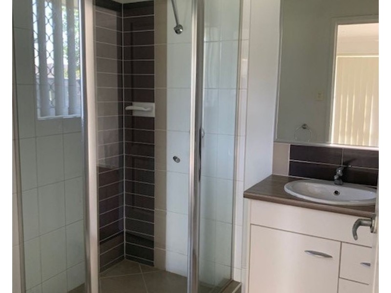 30 Bangalow Street, Morayfield QLD 4506