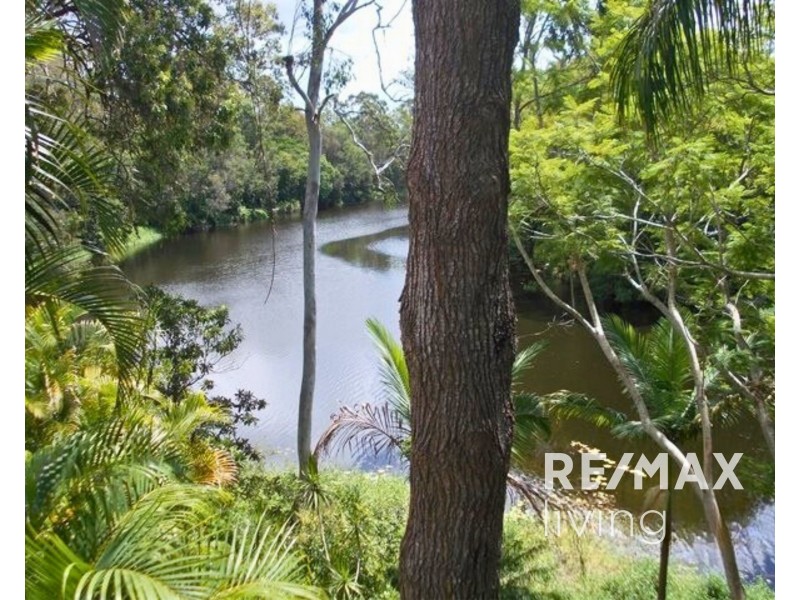 7 Parkland Crescent, Caboolture South QLD 4510