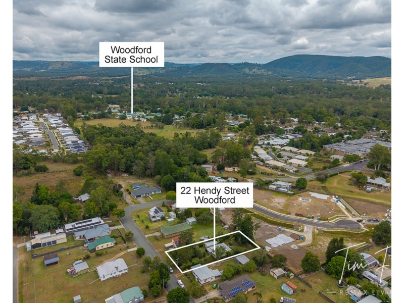 22 Hendy Street, Woodford QLD 4514