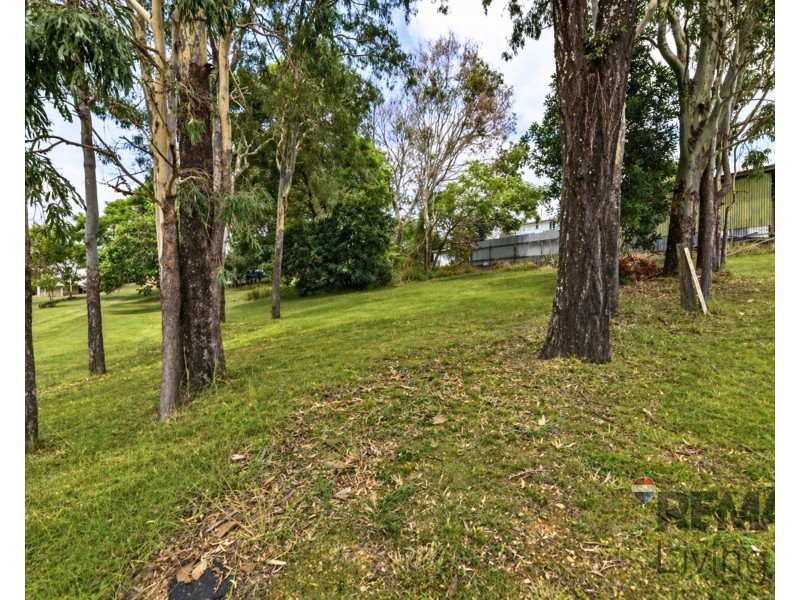 41 Row Street, Kilcoy QLD 4515