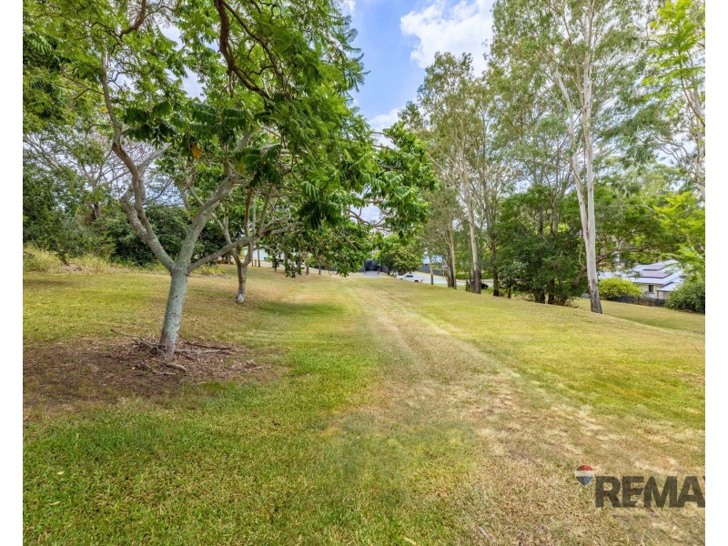 39 Row Street, Kilcoy QLD 4515