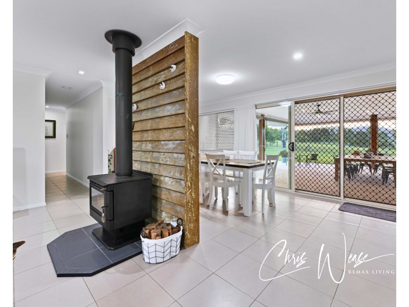 71 Roberts Court, Sandy Creek QLD 4515