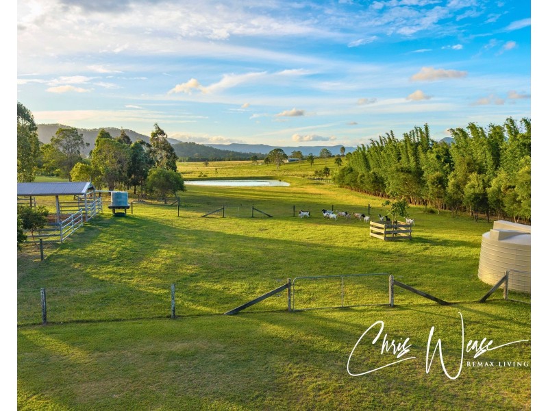 71 Roberts Court, Sandy Creek QLD 4515