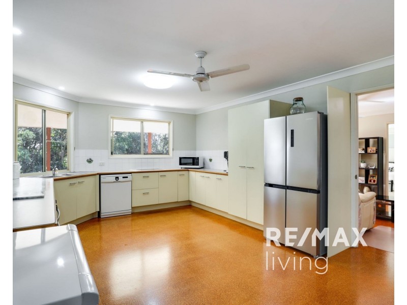 59 Mackney Rd, Upper Caboolture QLD 4510