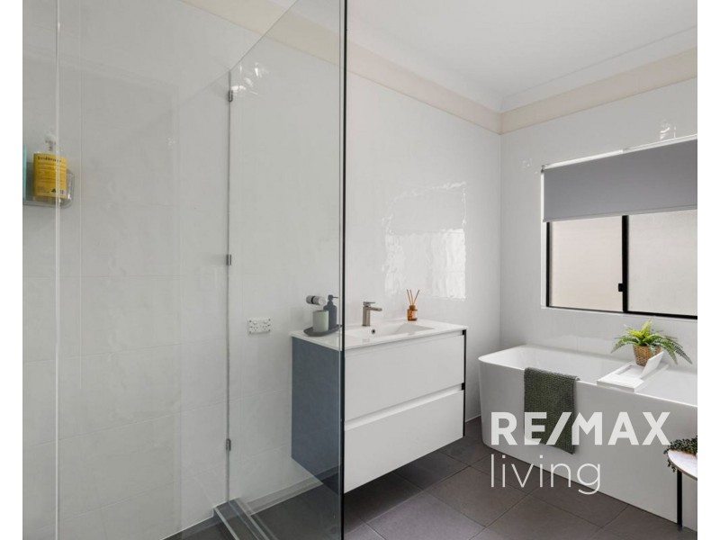 49 Highlands Drive, Narangba QLD 4504