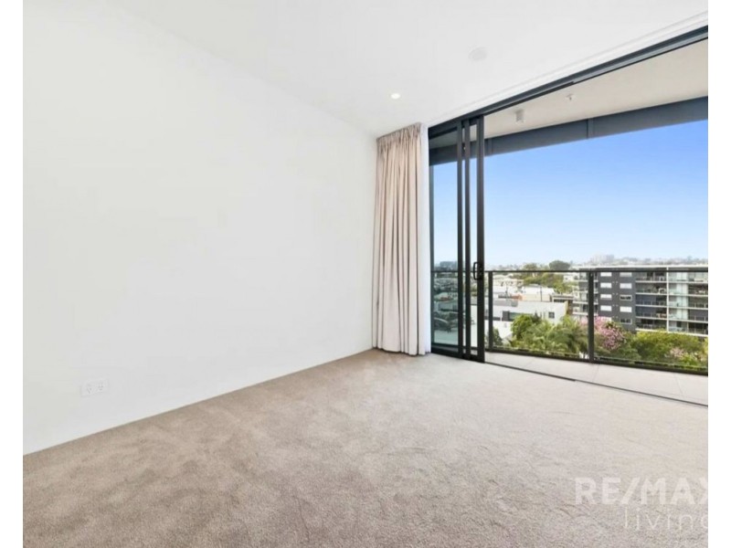 40607/11 Pidgeon Close, West End QLD 4101