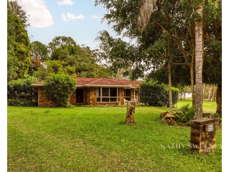 28 Lynanda Court, Caboolture QLD 4510